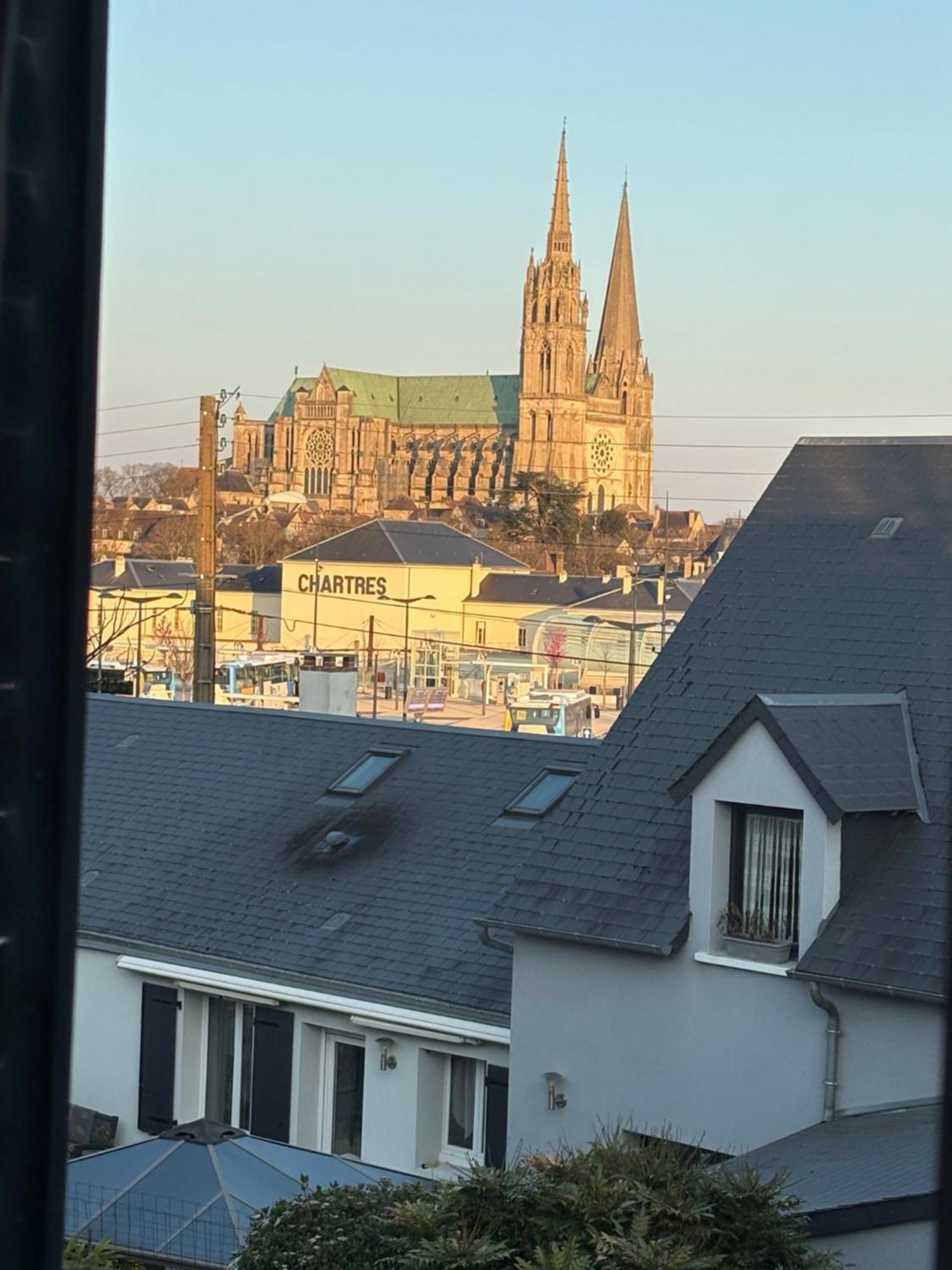 Studio 2 Chartres Gare Et Colisee A 100 M 외부 사진